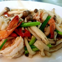 ผัดเห็ดโคนกุ้งสด