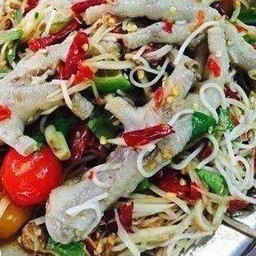 ตำซั่วตีนไก่