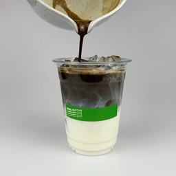 Dark hojicha milk hot whisk (Dark chocolate,Mocha)