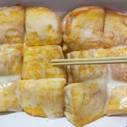 ขนมปังปิ้งเนย+นม 2 แผ่น