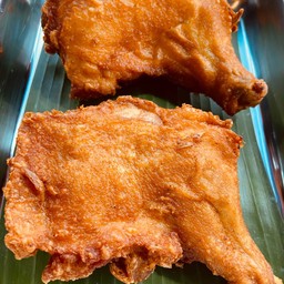 น่องสะโพกไก่ทอดว่าง 2