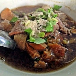 Bxie ก๋วยเตี๋ยวเนื้อ