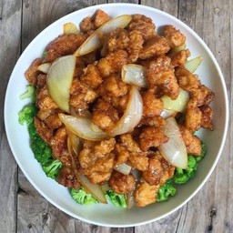 ข้าว+ไก่ทอดขมิ้น(Rozali restaurant seafood halal)