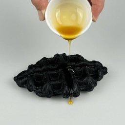 Original croffle with longan flower honey