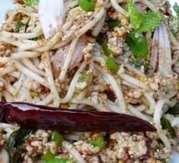 ลาบขนมจีน