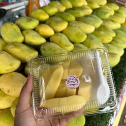 ประนอมข้าวเหนียวมะม่วง สาขาหน้าโรงเรียนไทยรัฐ