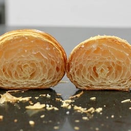 Croissant-AOP