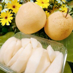 สาลี่น้ำผึ้ง พร้อมทาน