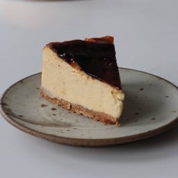 BASQUE CHEESECAKE