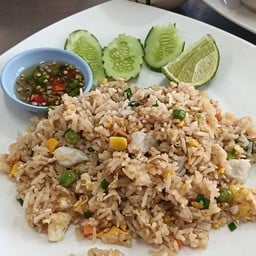 ข้าวผัดปู