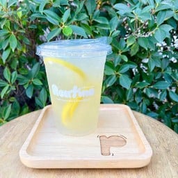 Fresh Lemonade