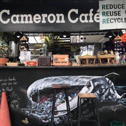 Cameron Cafe’ ตลาดสดละไม