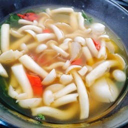 ต้มยำเห็ดน้ำใส