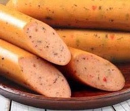 ไส้กรอก กระเพราไก่