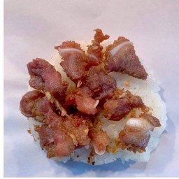 ข้าวเหนียวหมูกระดูกอ่อน