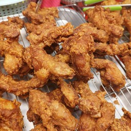 คอไก่ทอด