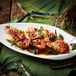 กุ้งแม่น้ำทอดซอสมะขาม