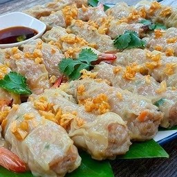 เกี๊ยวเด้งดึ๋ง