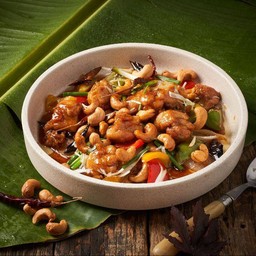 ไก่ผัดเม็ดมะม่วง