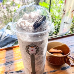 นมหมีปั่นโอรีโอ้