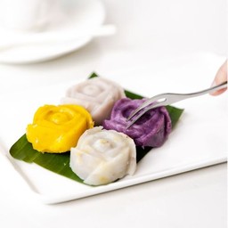 ขนมรวมนึ่ง (กล้วย เผือก ฟักทอง มันม่วง)