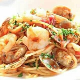 พาสต้าซีฟู๊ดครีมซอส