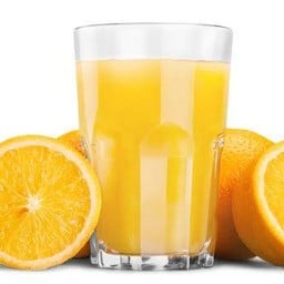 ส้มสดคั้น  Freshly squeezed oranges 榨橙子