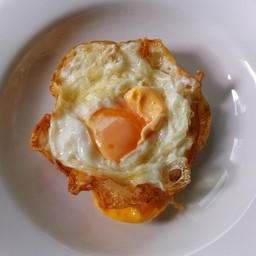 ไข่ดาว(ใส่ในเมนูไหนแจ้งทางร้านด้วยนะคะ)