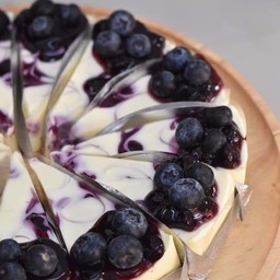บลูเบอร์รี่ ชีสพาย