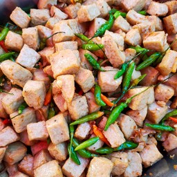 หมูยอกระเทียมพริกสด ไม่หมด เราไม่กลับ