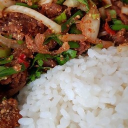 ข้าวลาบหมู
