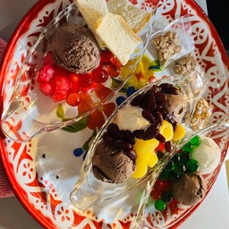 ไอติมกะทิ(ทับทิมกรอบข้าวโพดมันเชื่อม)