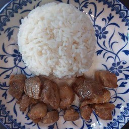 ข้าวหมูคั่วเค็ม