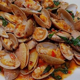 หอยลายผัดพริกเผา(กับข้าว)