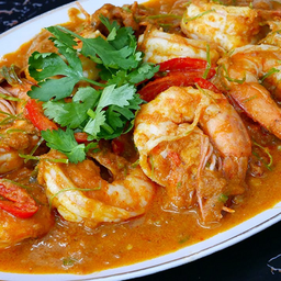 ข้าวฉู่ฉีี่กุ้ง