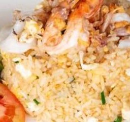 ข้าวผัดทะเล