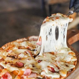 Duo Pizza 2 ถาด ราคา 799 บาท