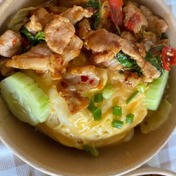 ข้าวไข่ข้น-กะเพราไก่