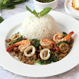 ข้าวกระเพราทะเล