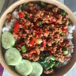 กะเพราหมูสับ