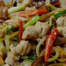 หมูผัดขิง กับข้าว