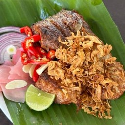 ปลาส้มทอด