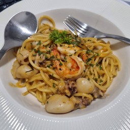 สปาเกตตี้พะแนง