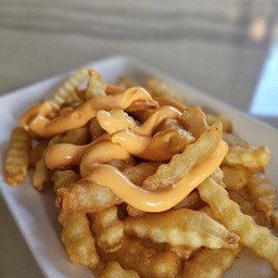 French Fries with Cheesy Dip