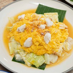 ปูคั่วไข่กะหล่ำทอดน้ำปลา