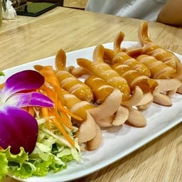 ใส้กรอกทอด
