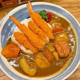 B03 Ebi Curry Rice ข้าวแกงกะหรี่กุ้งทอด