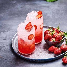 สตรอเบอร์รี่ โซดา