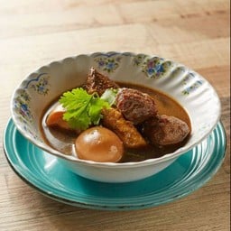 ไข่พะโล้แก้มหมู