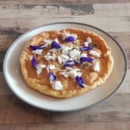 ไข่เจียวอัญชันเนื้อปู